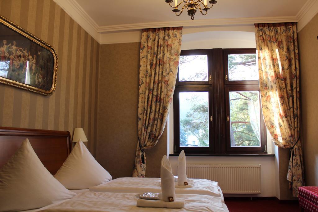 Schlosshotel Stecklenberg 탈레 외부 사진