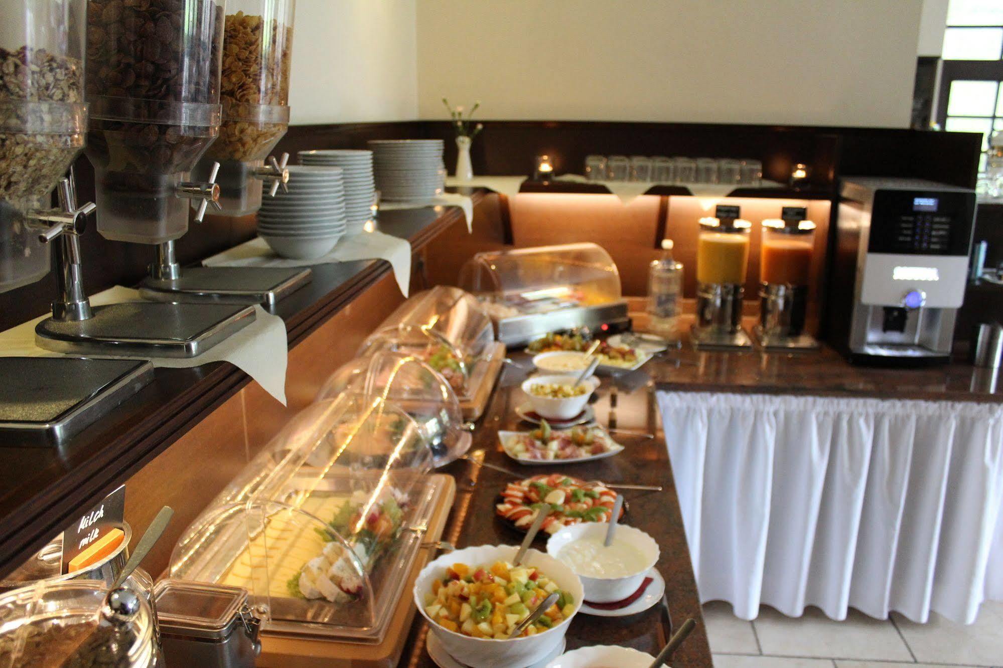 Schlosshotel Stecklenberg 탈레 외부 사진
